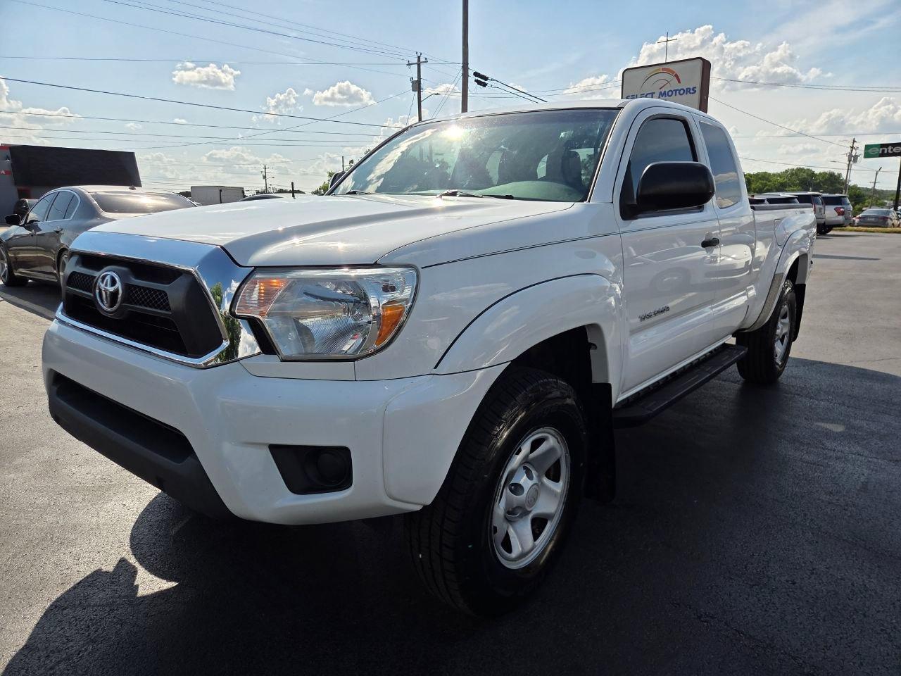 Toyota Tacoma PreRunner Access Cab 2WD 2012
