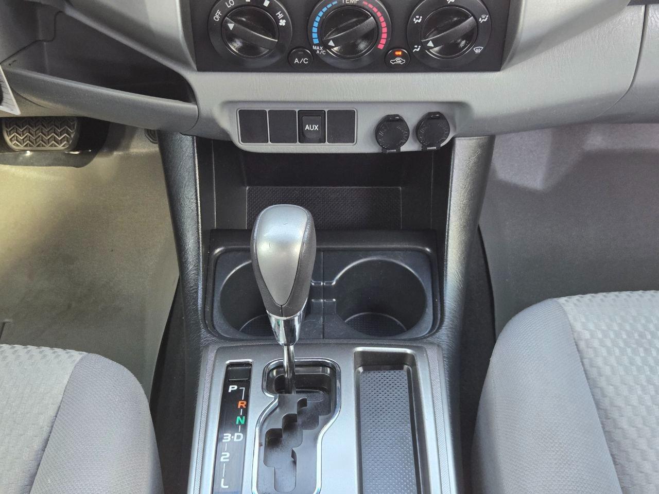 Toyota Tacoma PreRunner Access Cab 2WD 2012