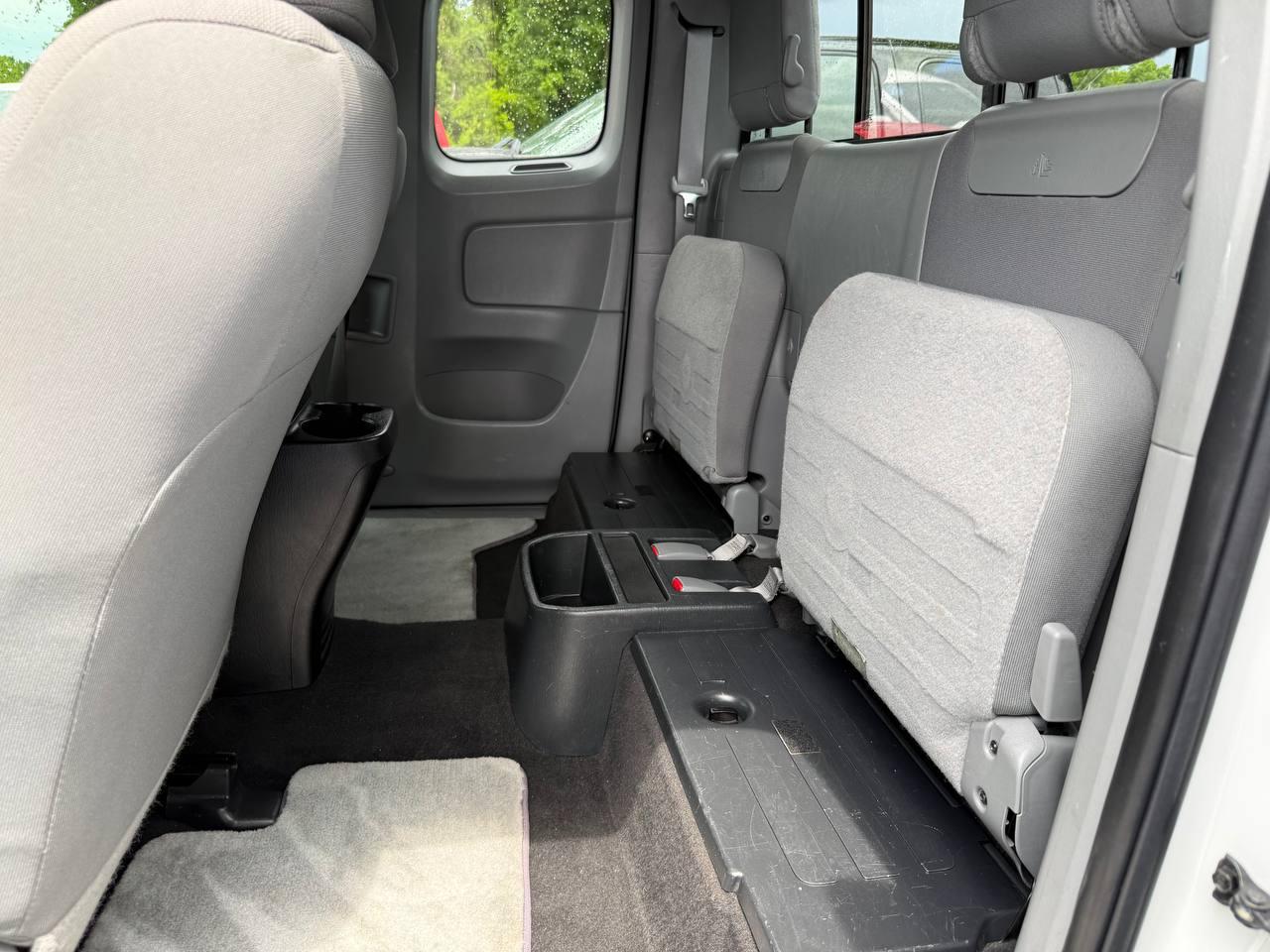 Toyota Tacoma PreRunner Access Cab 2WD 2012
