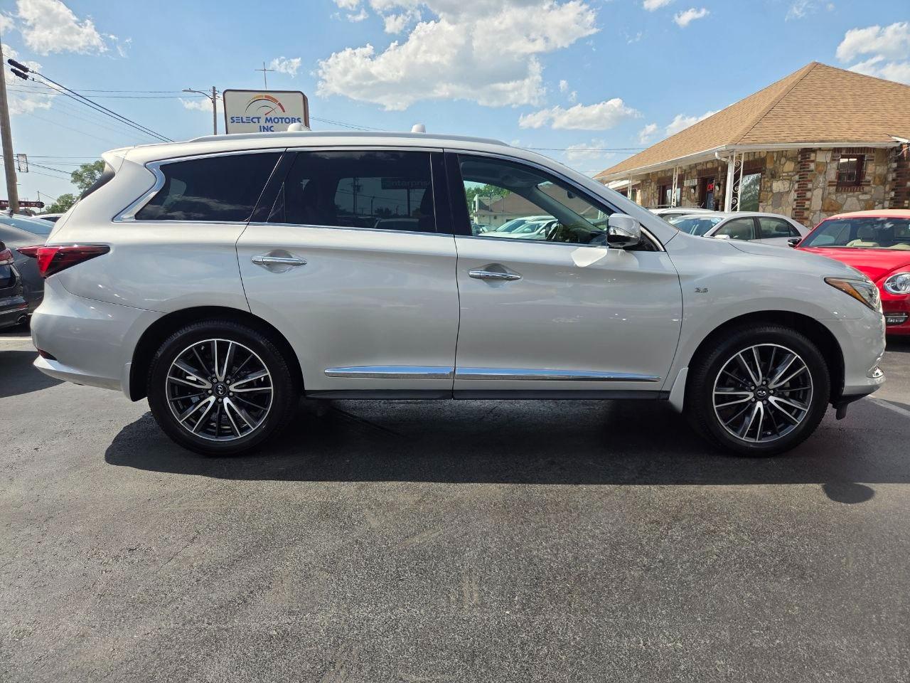 Infiniti QX60 Base FWD 2018