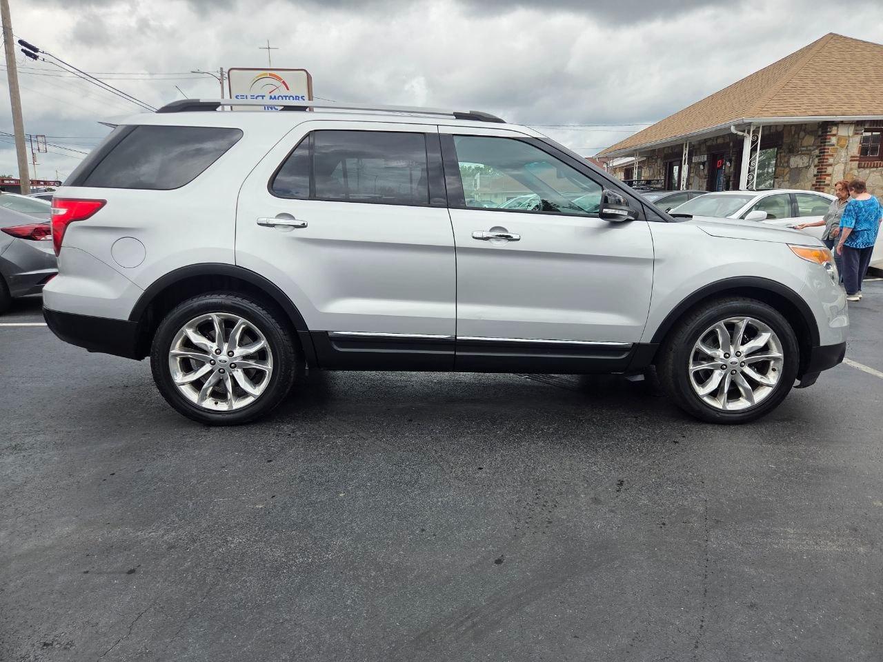 Ford Explorer XLT FWD 2014