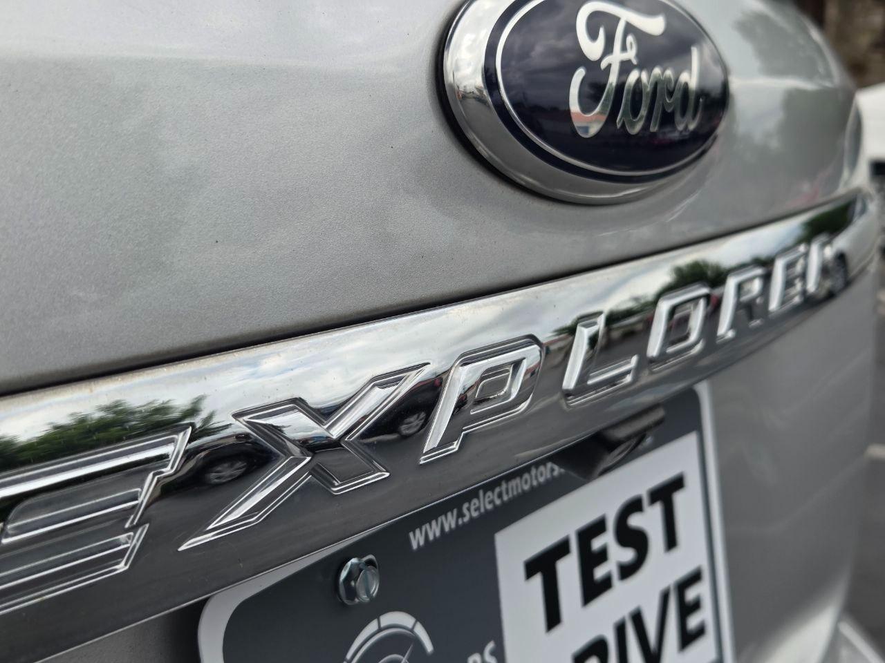 Ford Explorer XLT FWD 2014