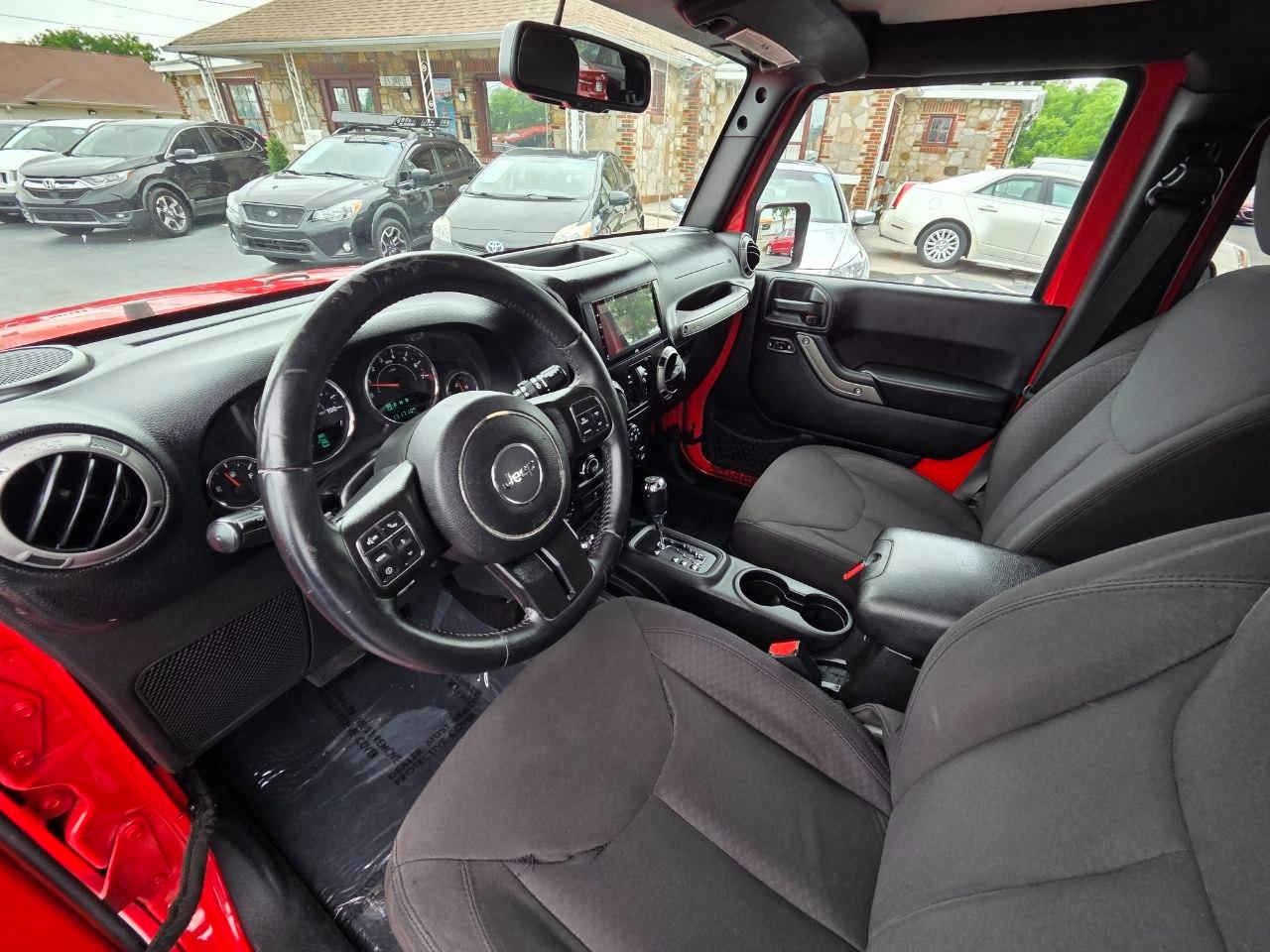Jeep Wrangler Unlimited Sport 4WD 2015