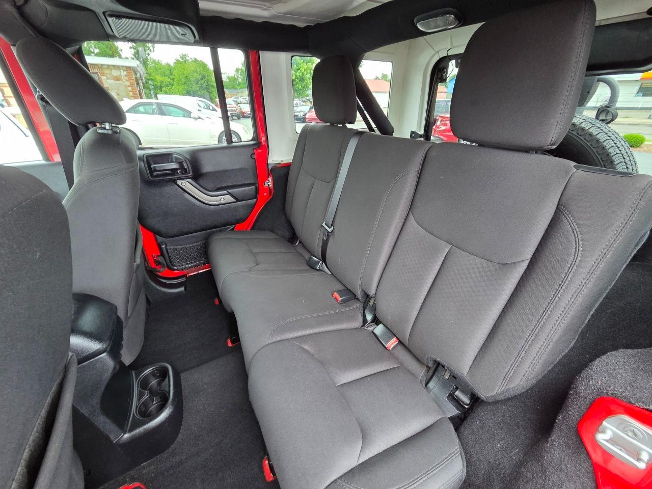 Jeep Wrangler Unlimited Sport 4WD 2015
