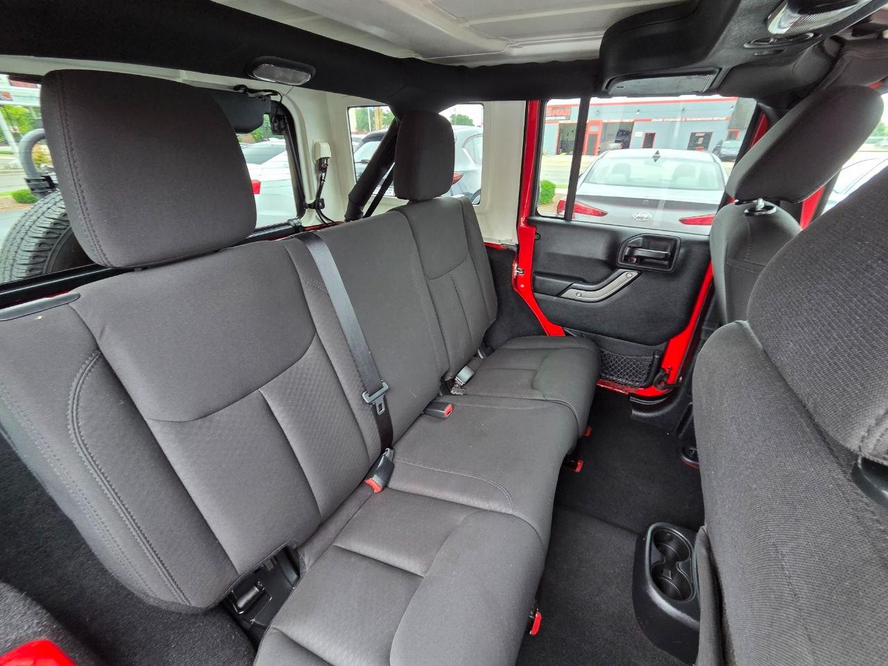 Jeep Wrangler Unlimited Sport 4WD 2015