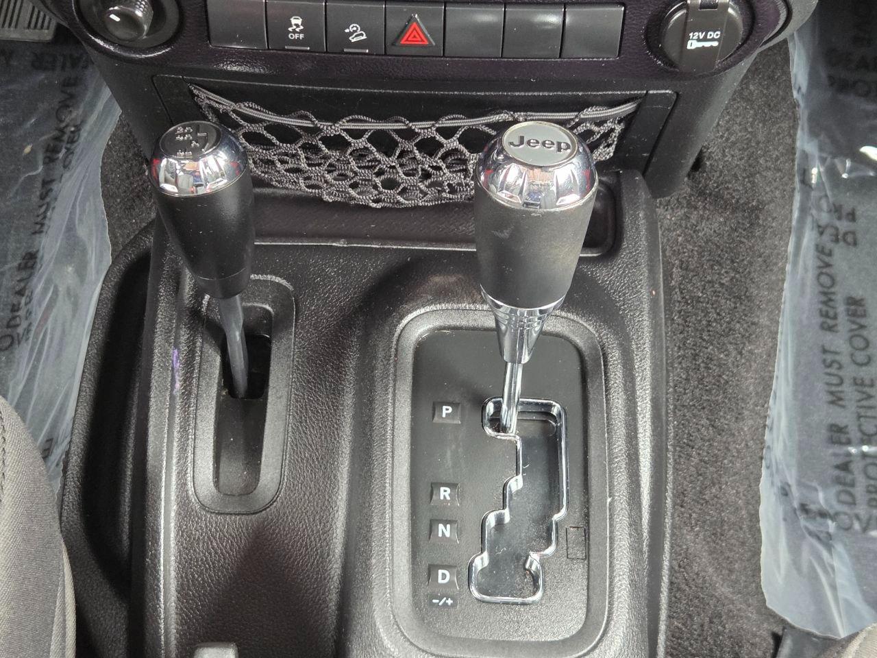 Jeep Wrangler Unlimited Sport 4WD 2015