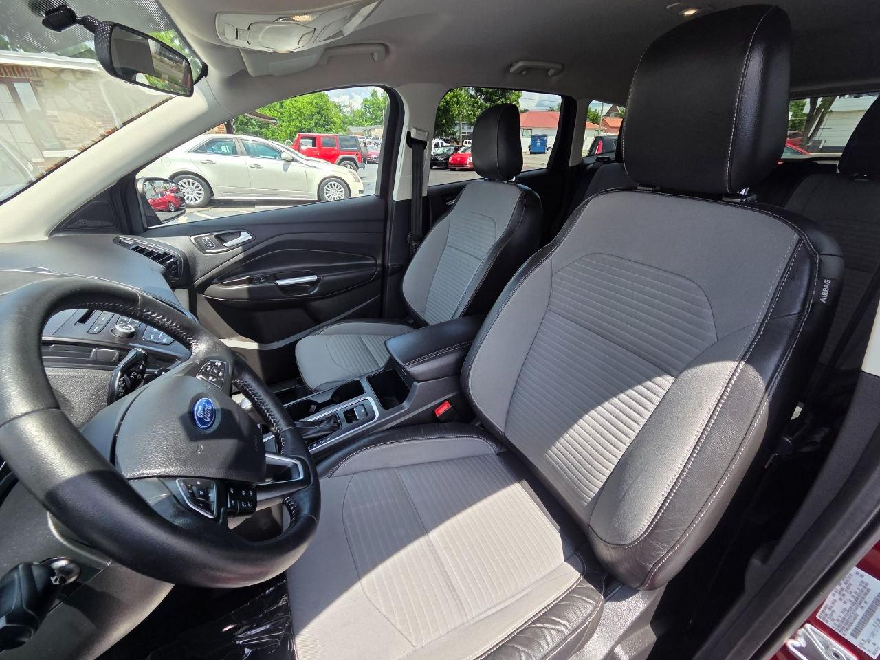 Ford Escape SE FWD 2018
