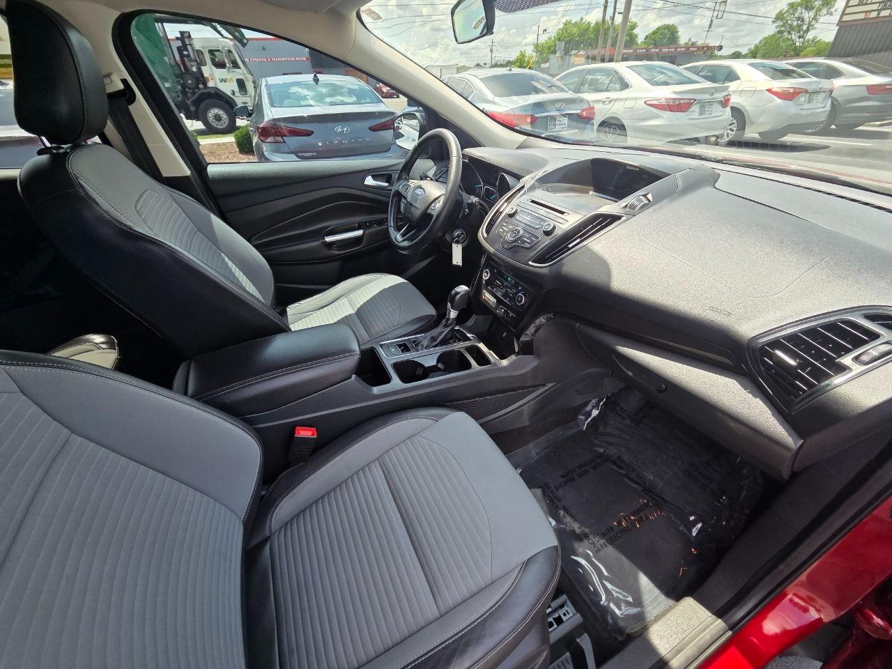 Ford Escape SE FWD 2018