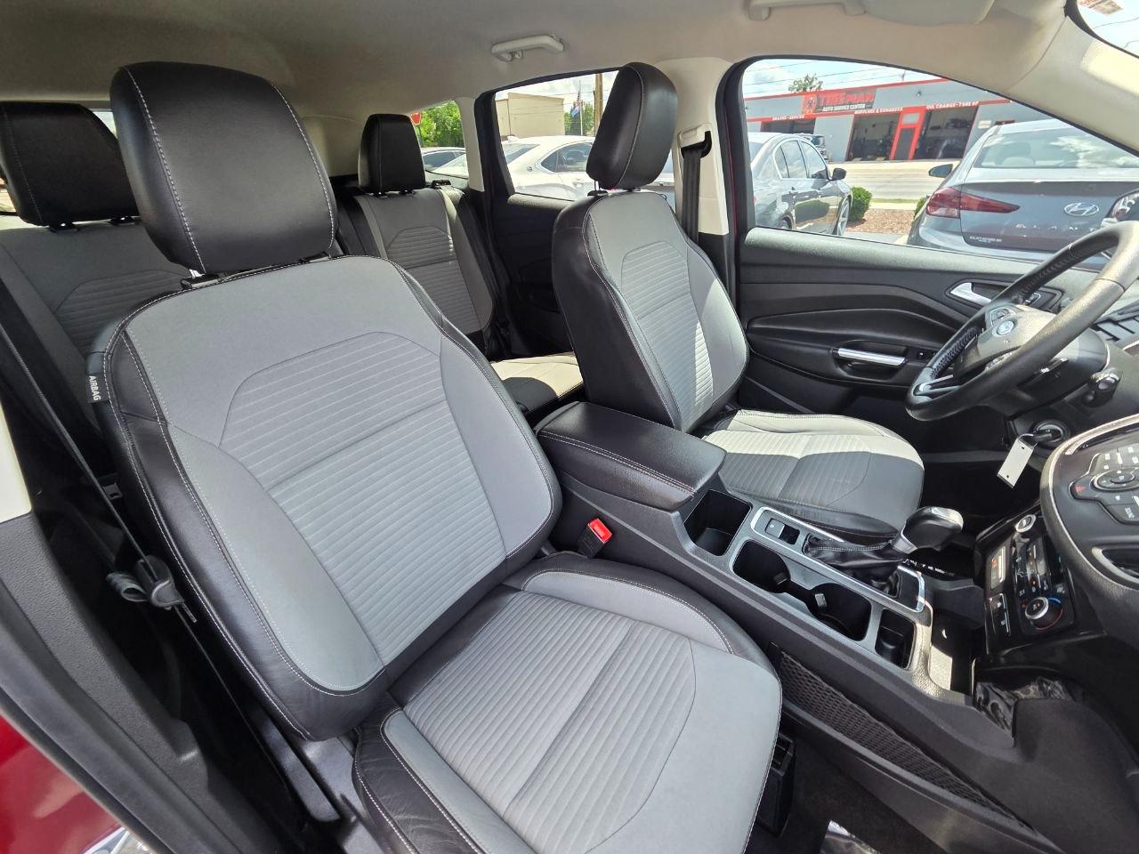 Ford Escape SE FWD 2018