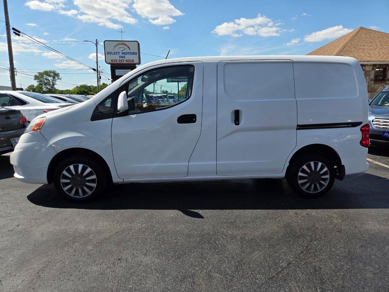 Nissan NV200 SV 2017