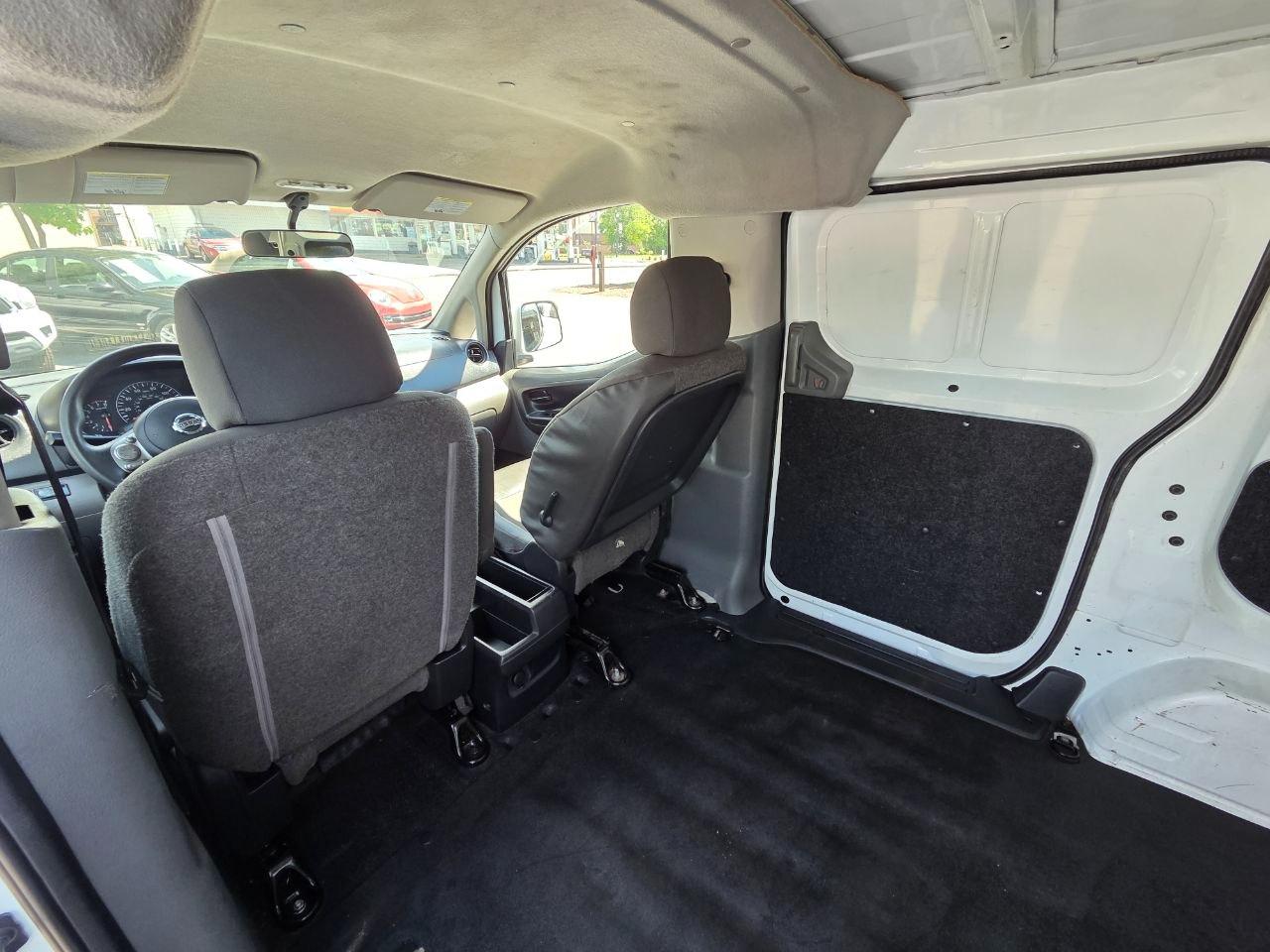 Nissan NV200 SV 2017