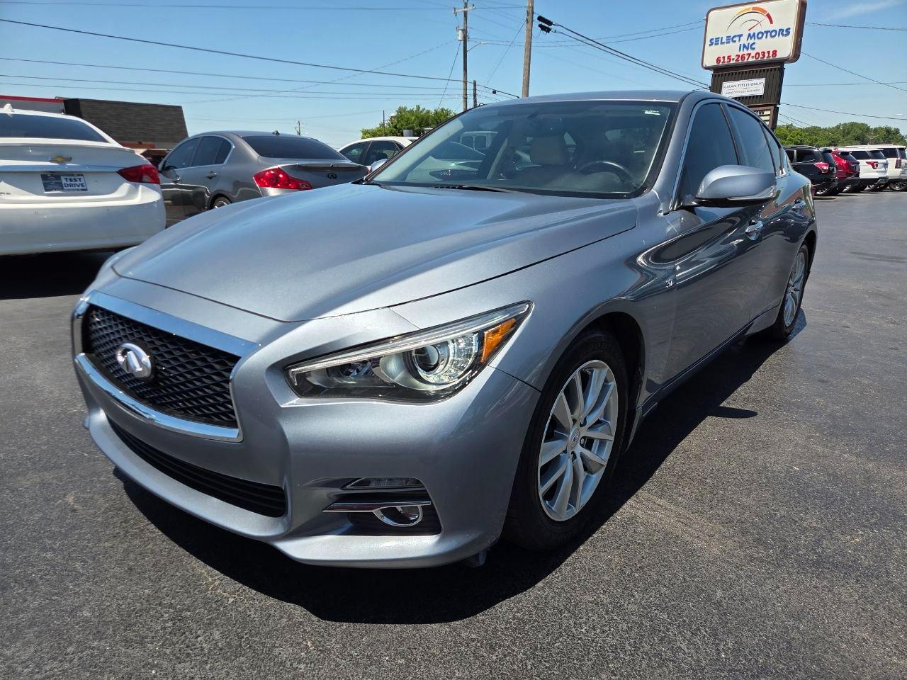 Infiniti Q50 Premium 2015