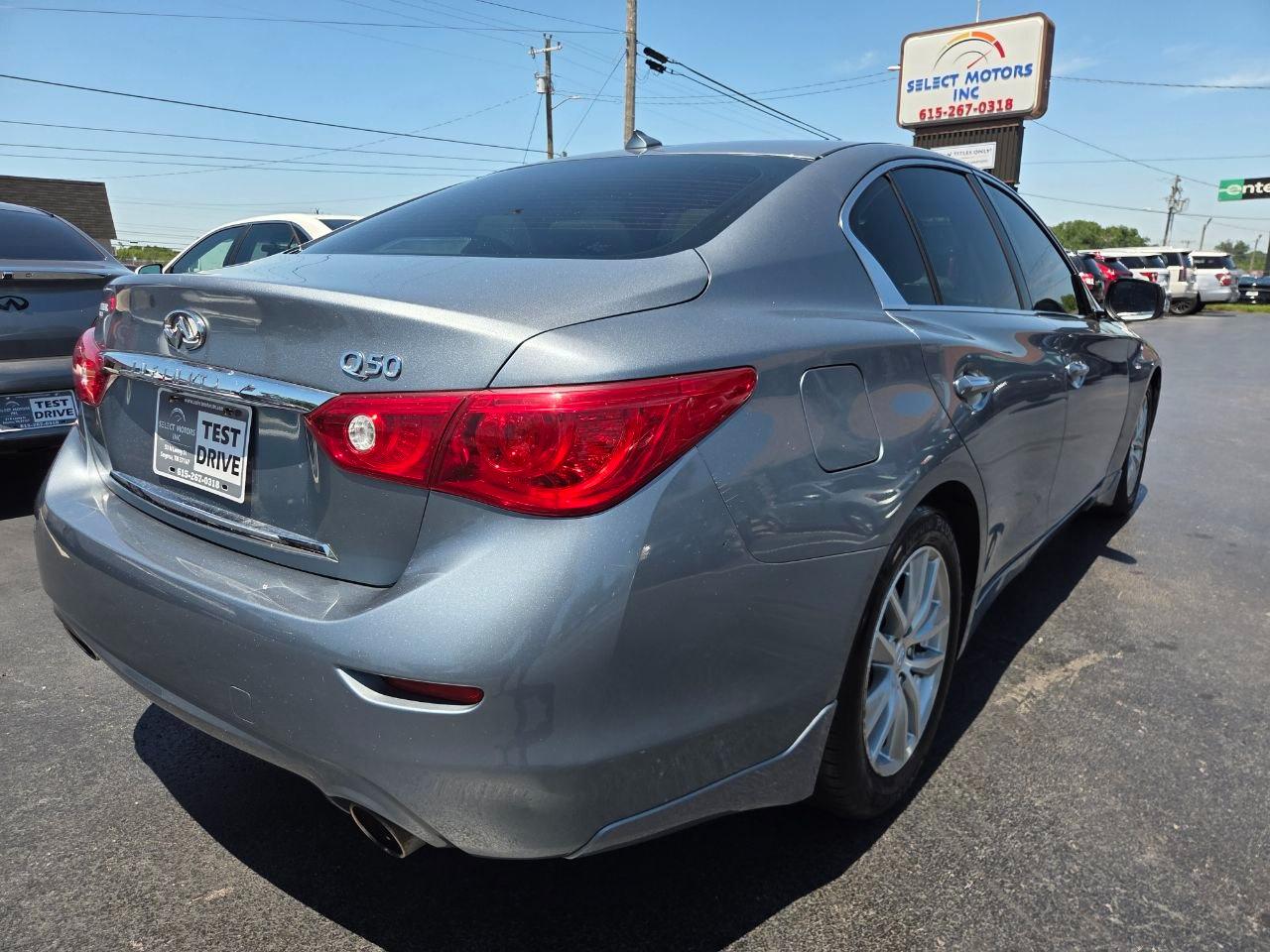 Infiniti Q50 Premium 2015