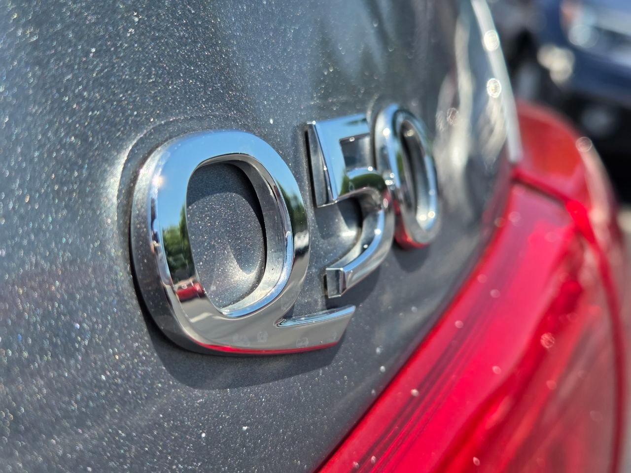 Infiniti Q50 Premium 2015