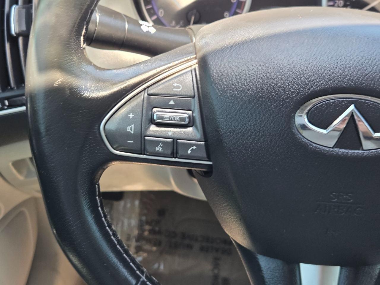 Infiniti Q50 Premium 2015