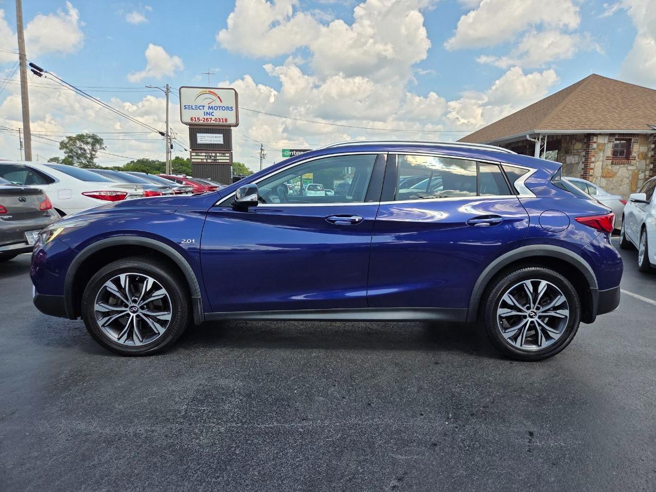 Infiniti QX30 Premium AWD 2017