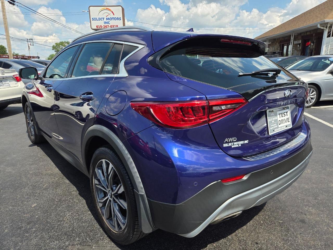 Infiniti QX30 Premium AWD 2017