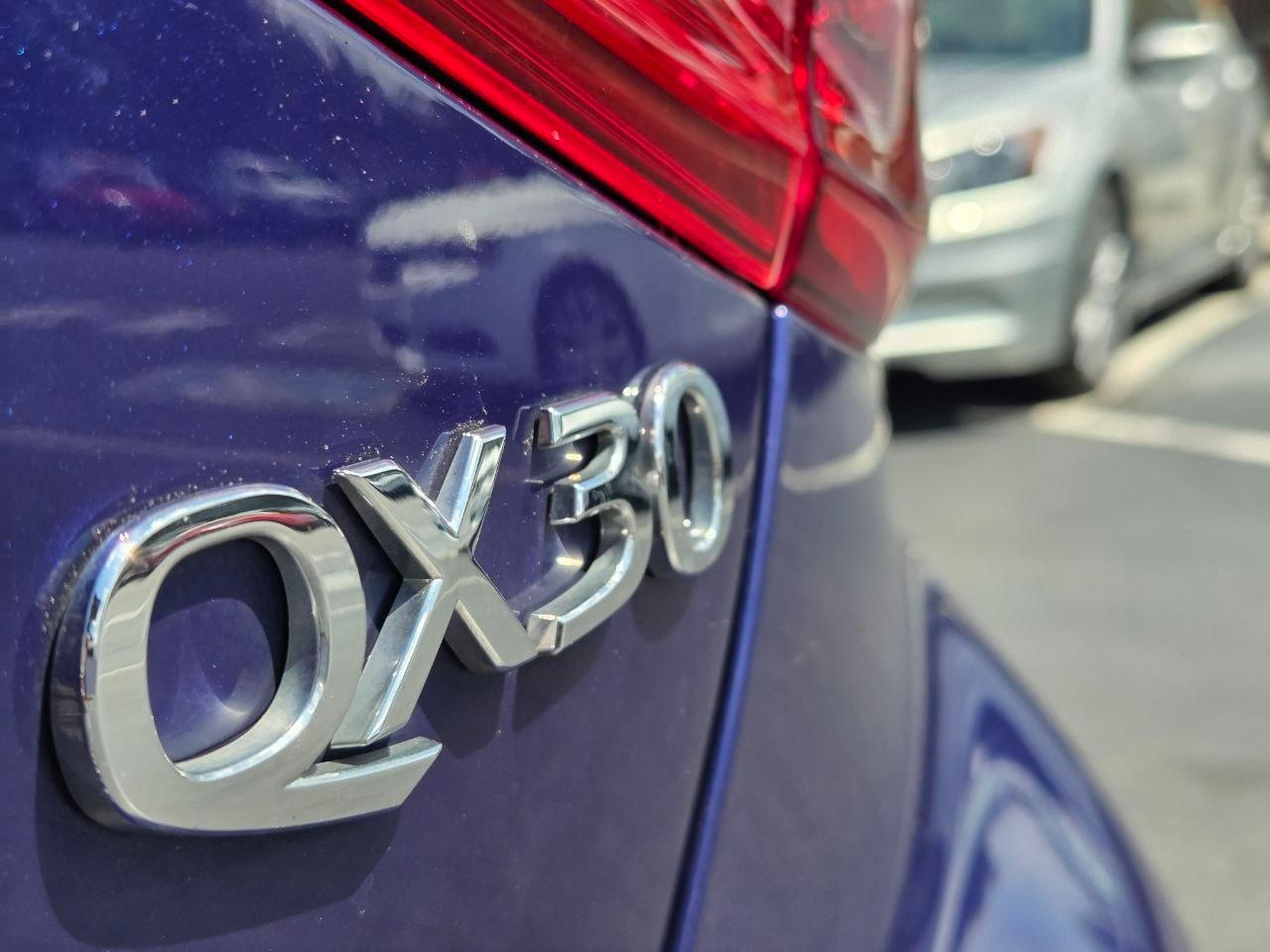 Infiniti QX30 Premium AWD 2017