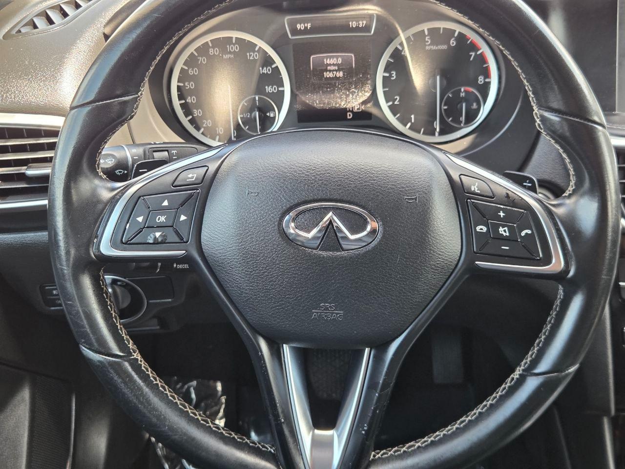 Infiniti QX30 Premium AWD 2017