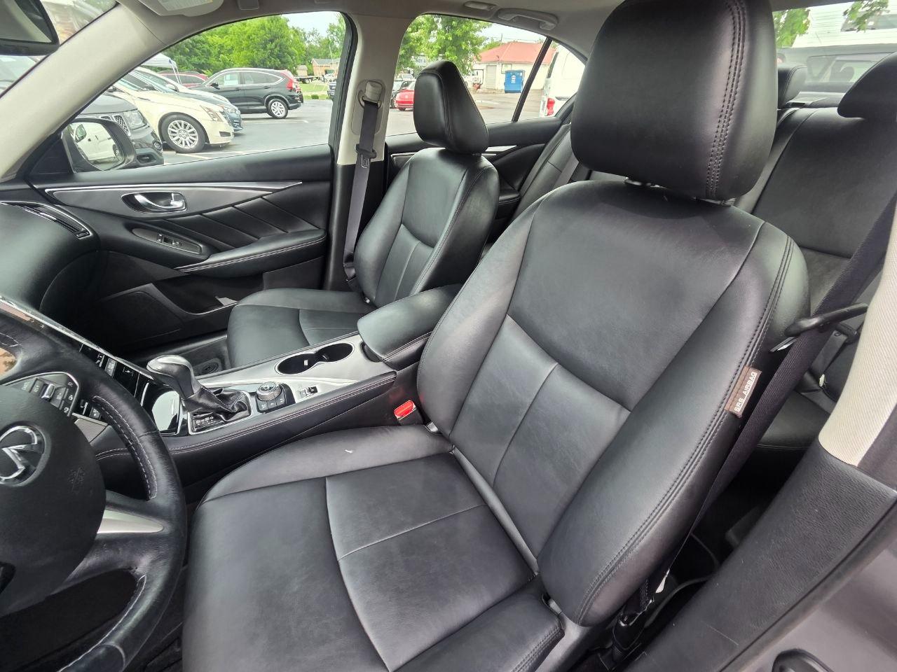 Infiniti Q50 3.0t Premium AWD 2016