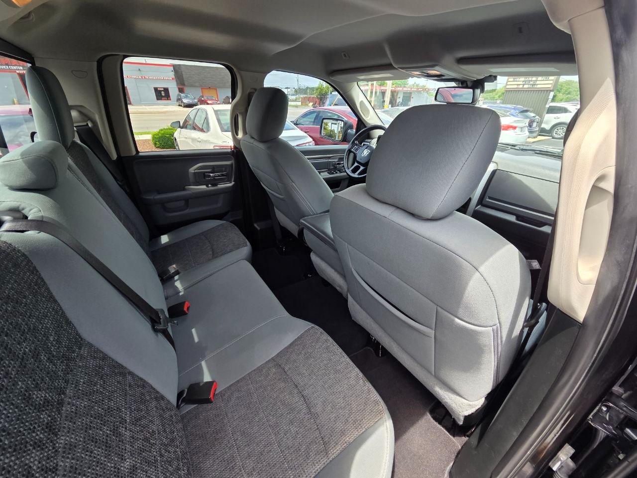 RAM 1500 Big Horn Quad Cab 4WD 2018