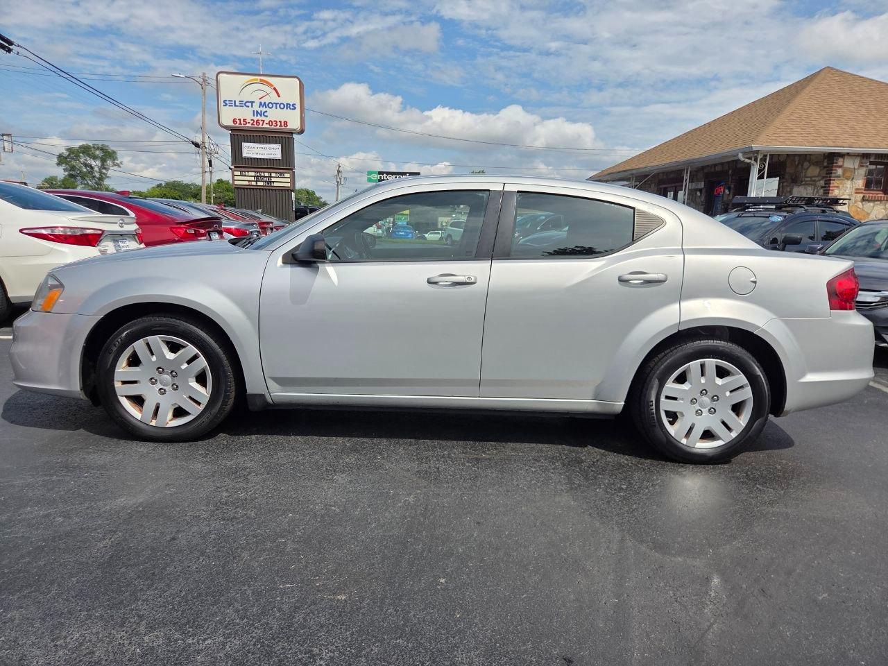 Dodge Avenger SE 2012