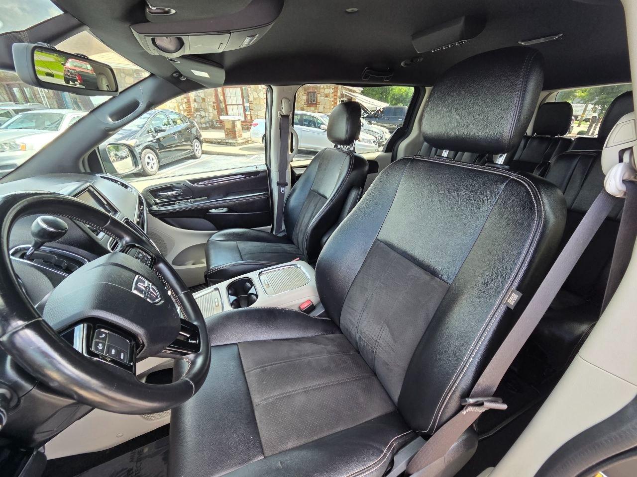 Dodge Grand Caravan SXT 2019