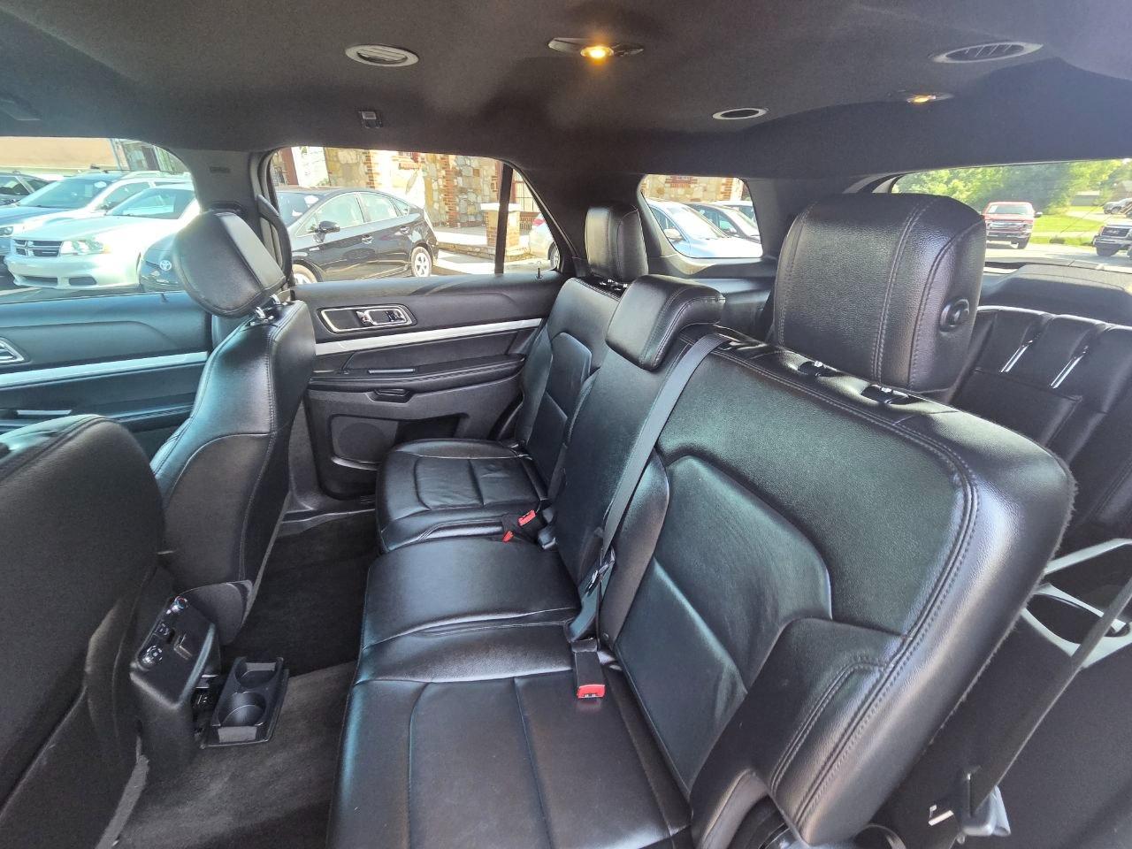Ford Explorer XLT FWD 2016