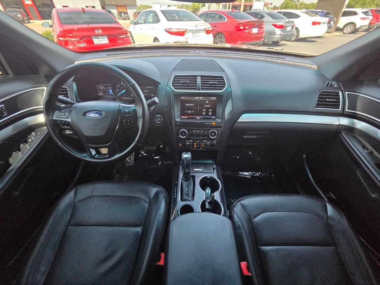 Ford Explorer XLT FWD 2016