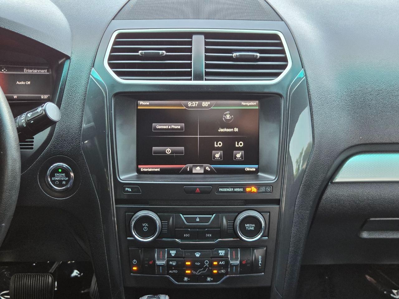 Ford Explorer XLT FWD 2016