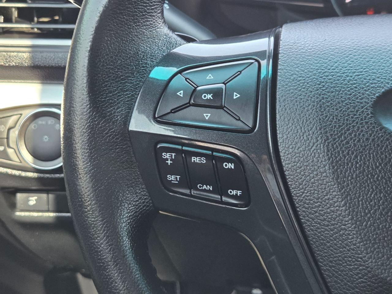 Ford Explorer XLT FWD 2016
