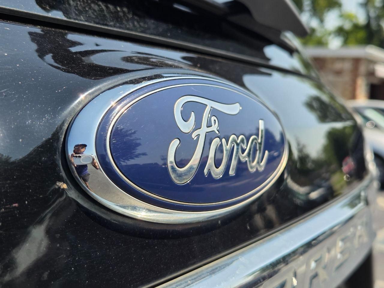 Ford Explorer XLT 4WD 2016