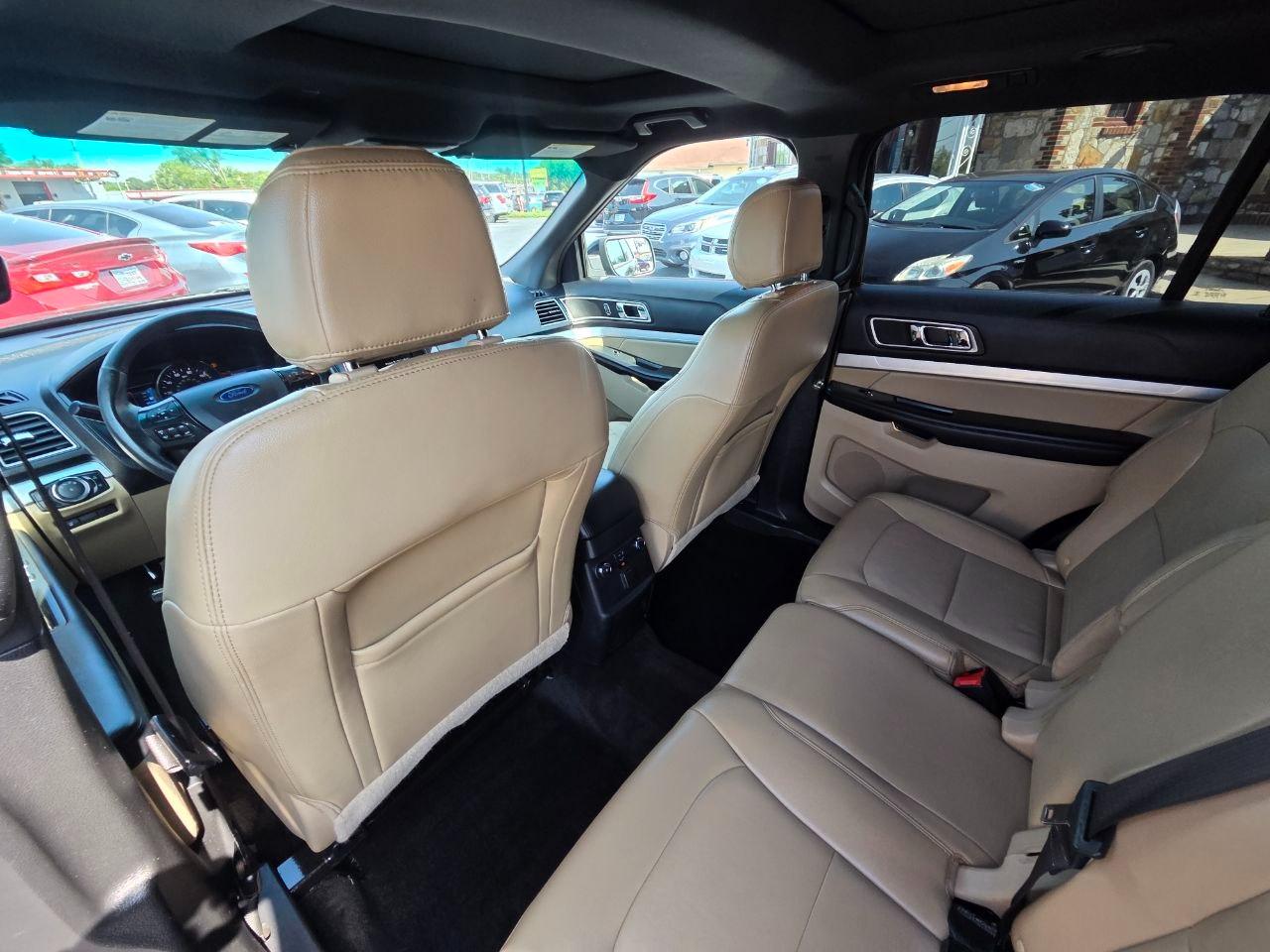 Ford Explorer XLT 4WD 2016