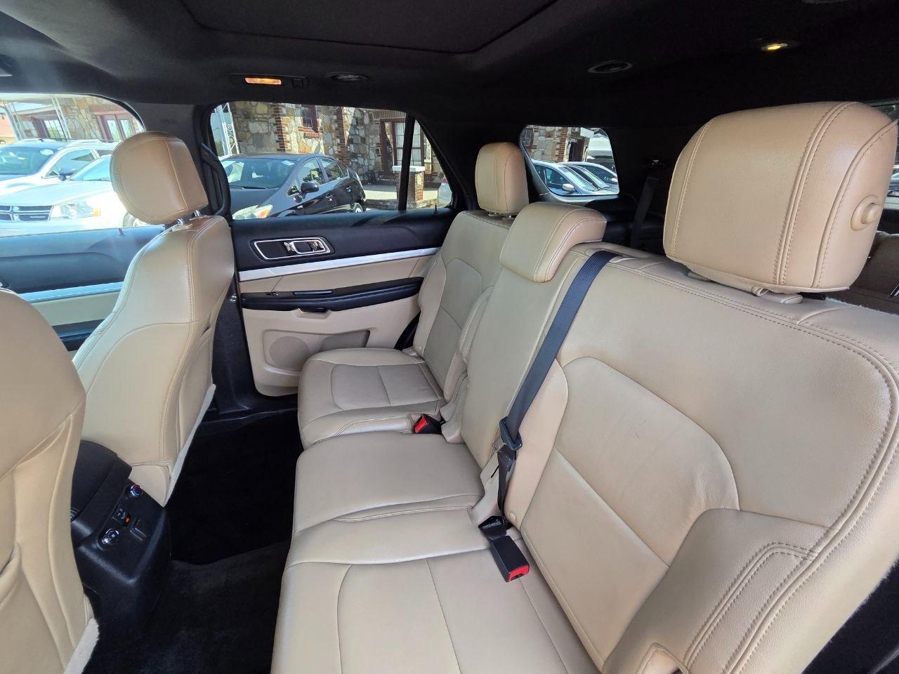 Ford Explorer XLT 4WD 2016