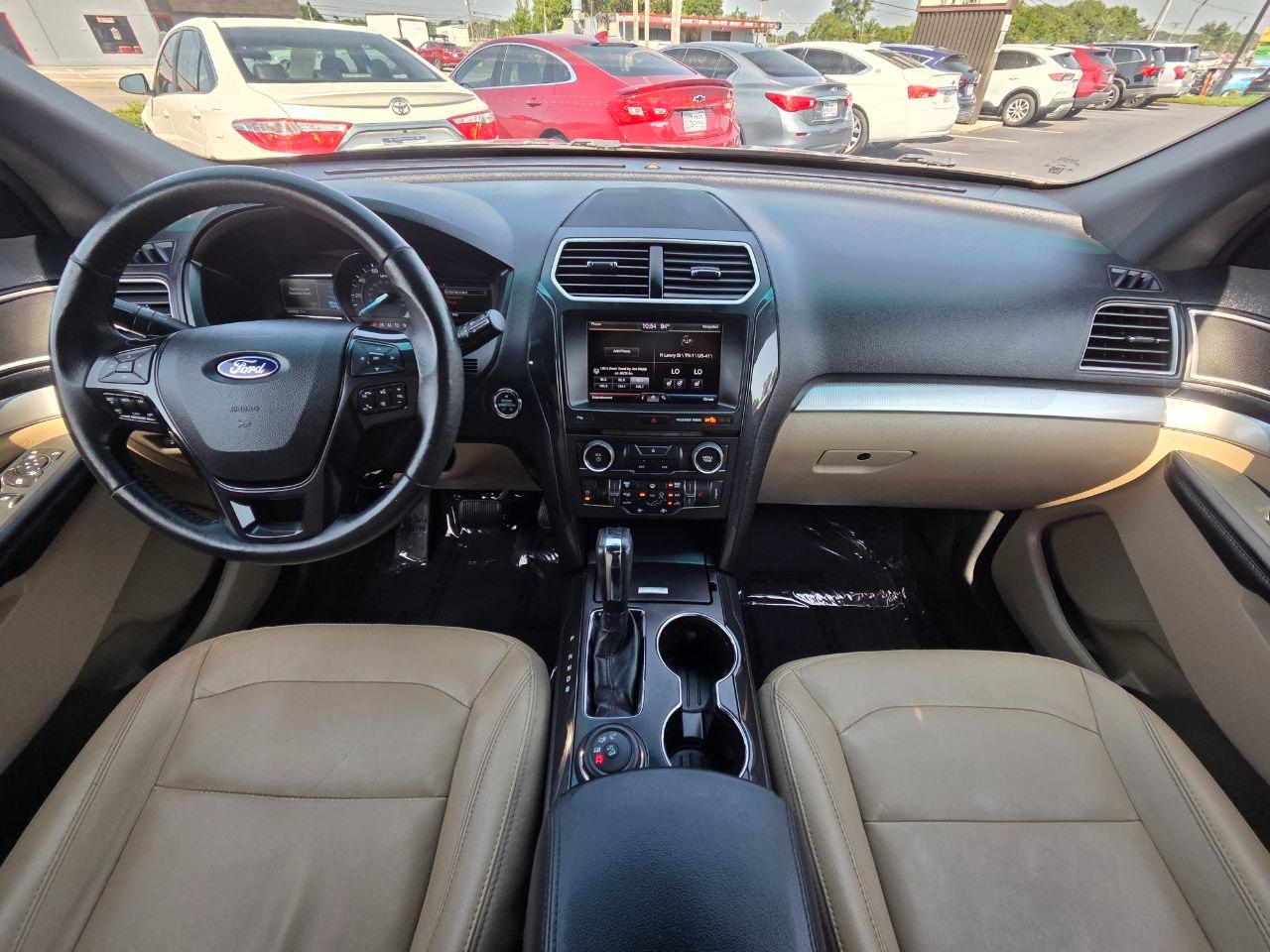 Ford Explorer XLT 4WD 2016