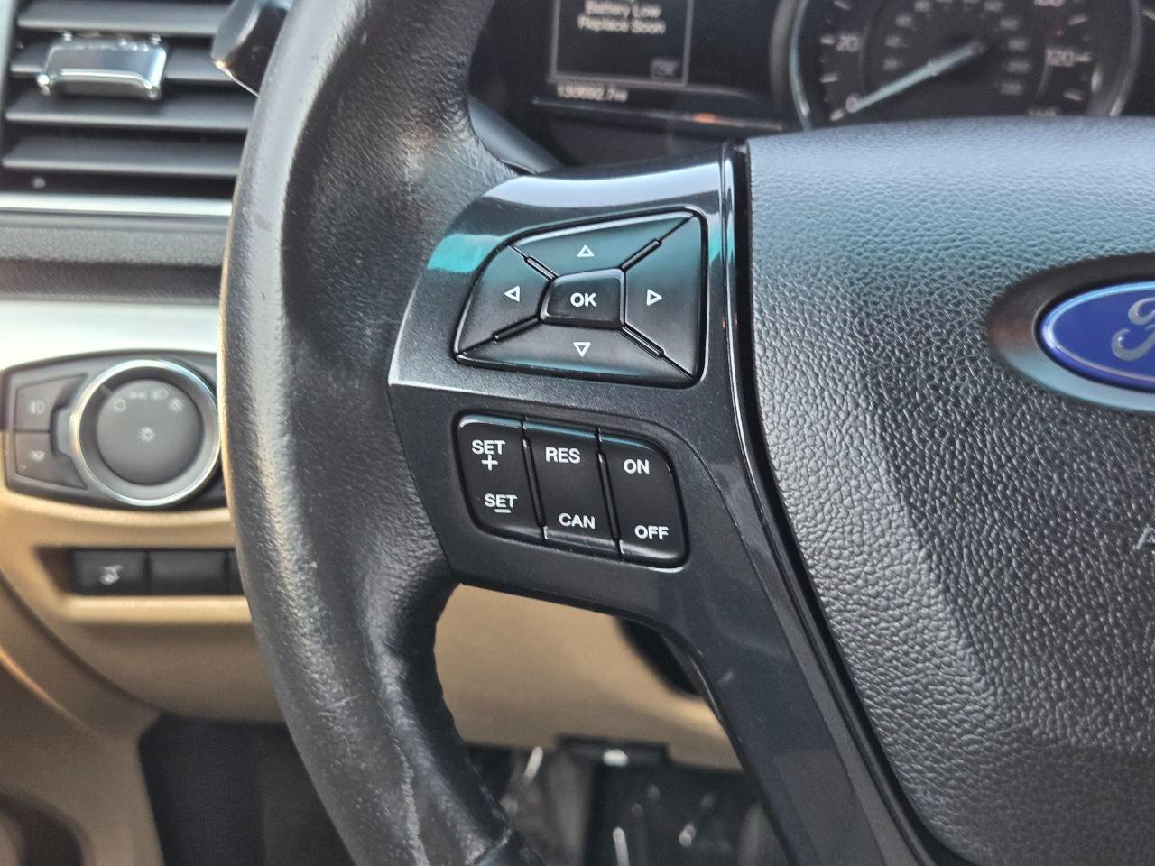 Ford Explorer XLT 4WD 2016
