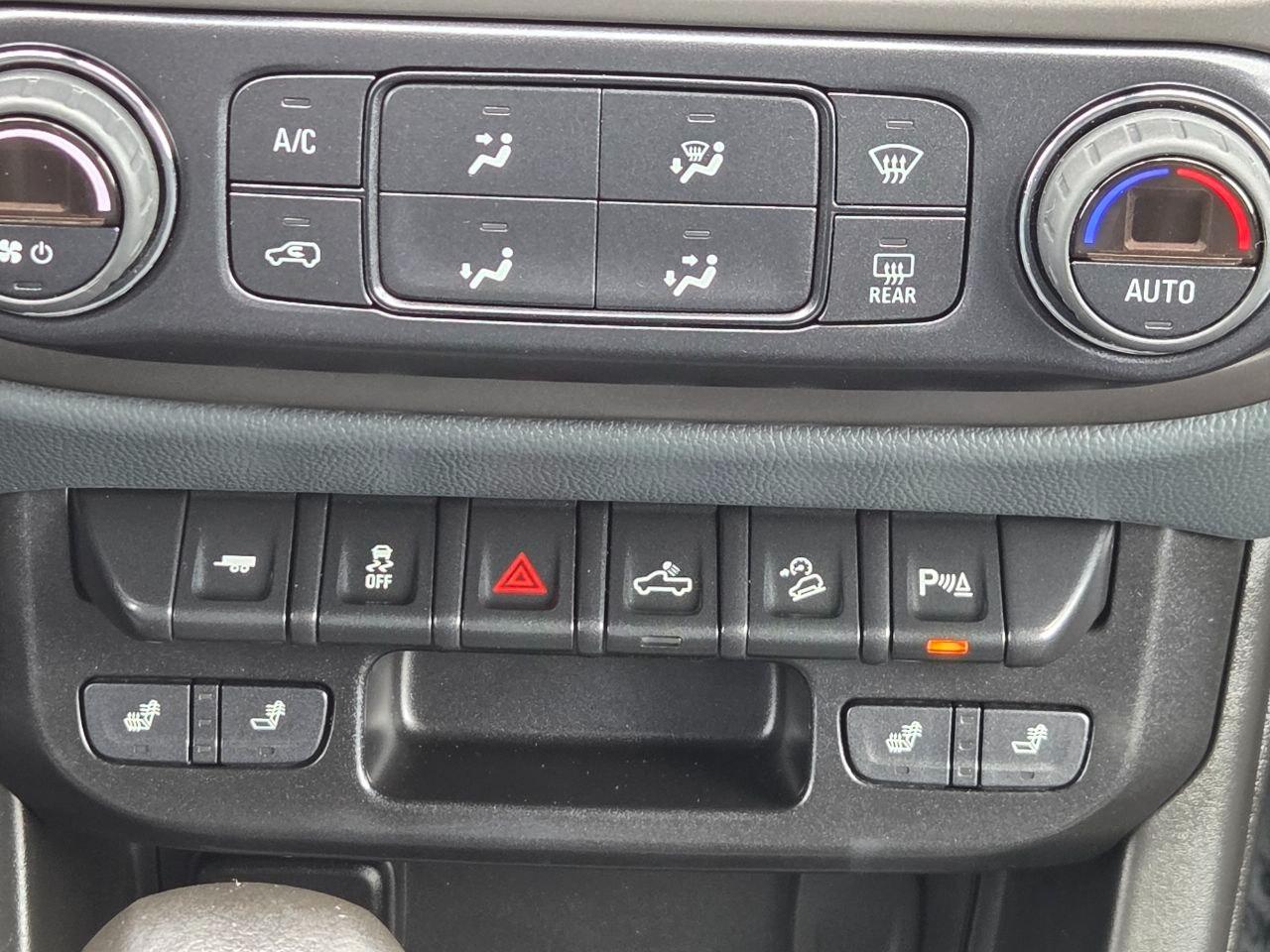 Chevrolet Colorado Z71 Crew Cab Short Box 4WD 2022