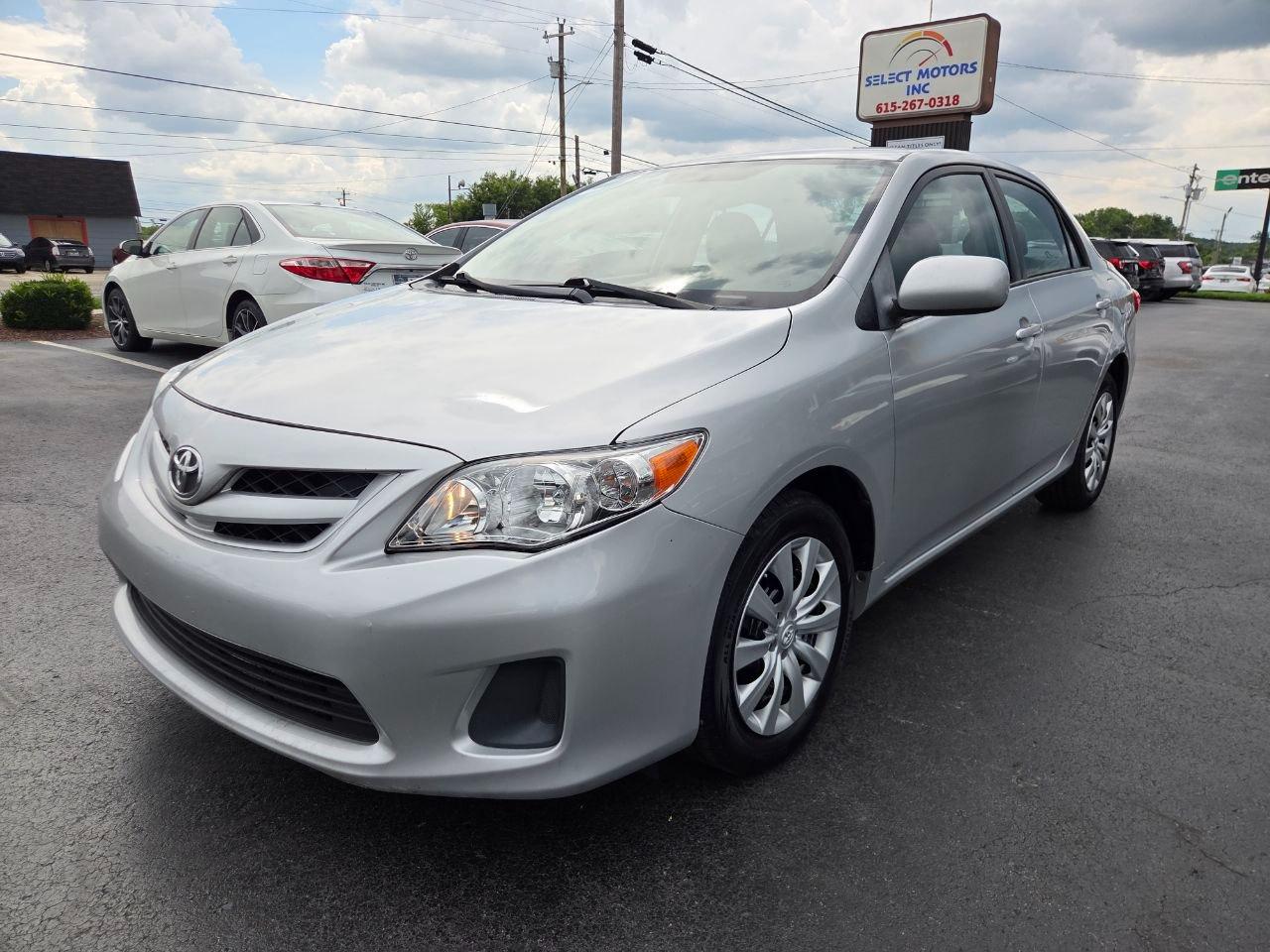Toyota Corolla LE 2012