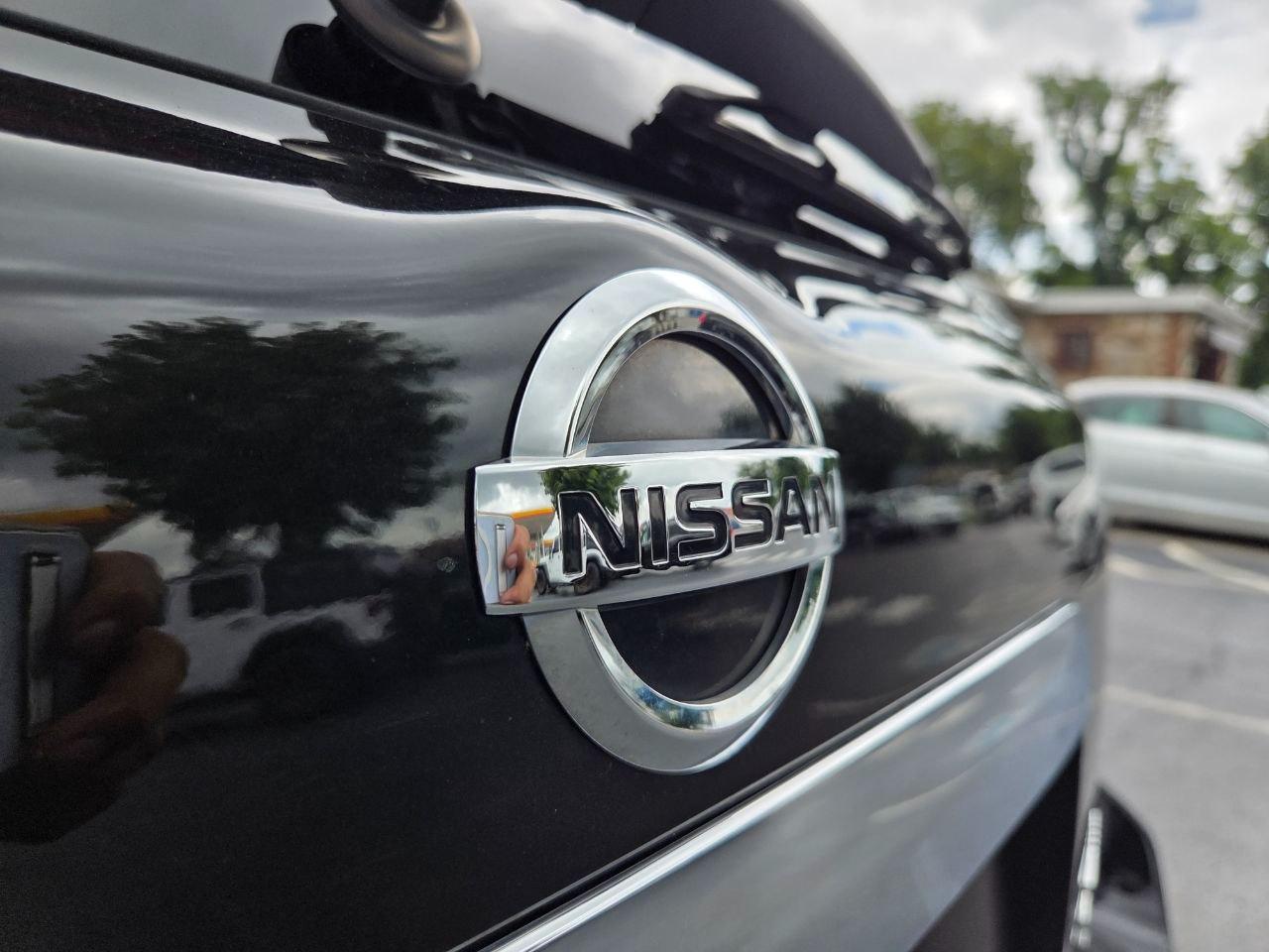 Nissan Pathfinder SV 4WD 2018