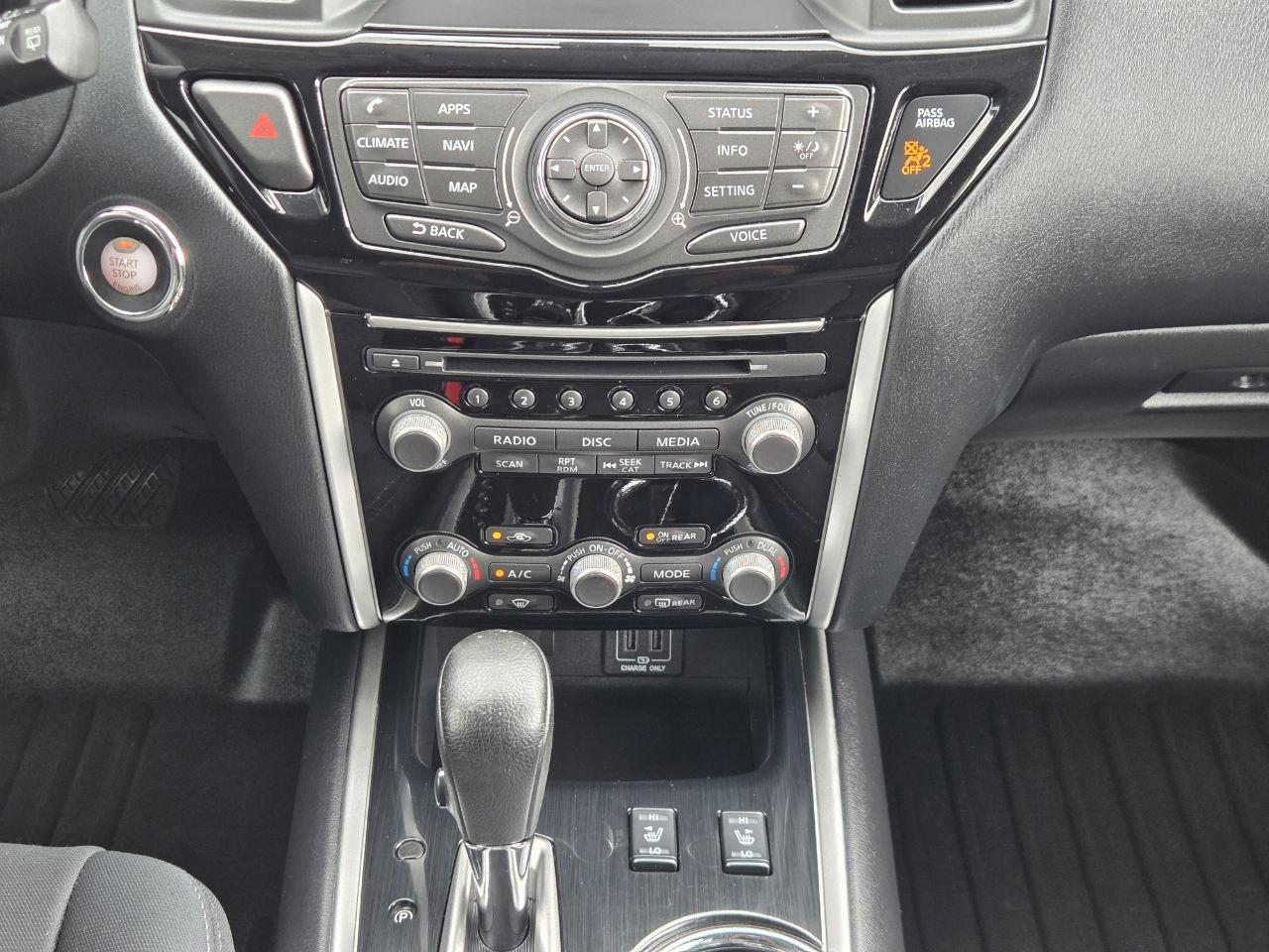 Nissan Pathfinder SV 4WD 2018