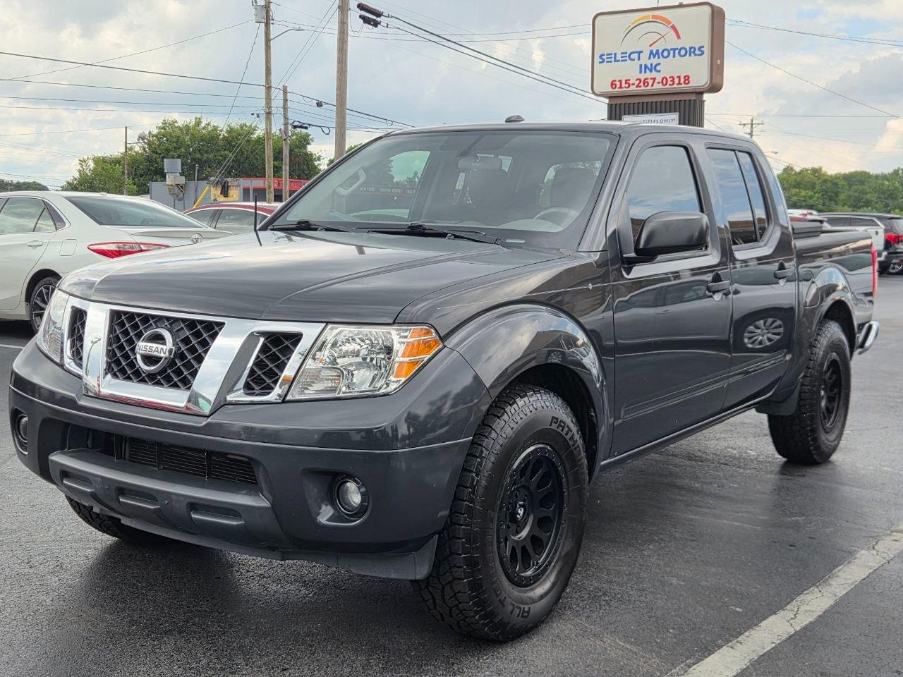 Nissan Frontier SV Crew Cab 2WD 2014