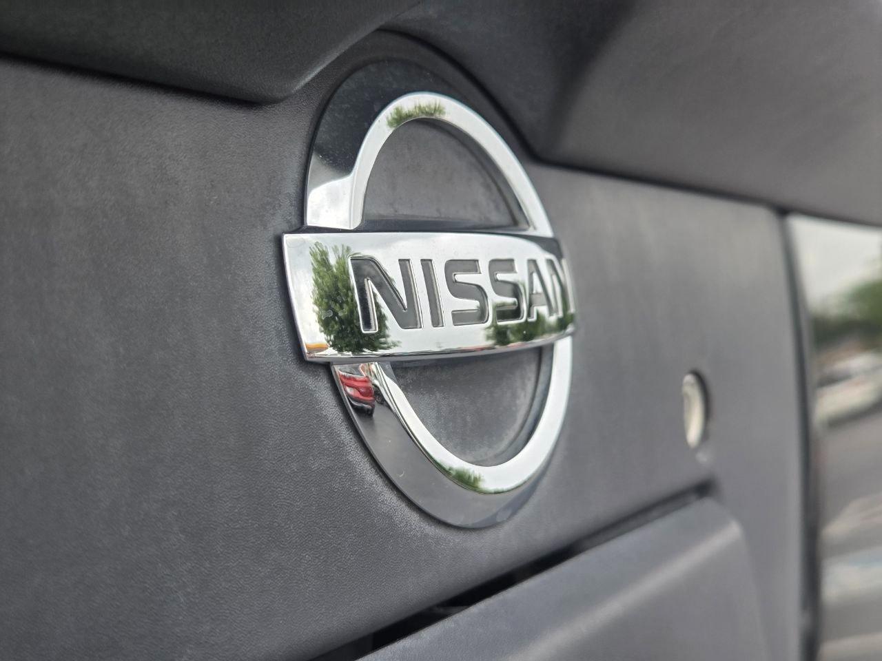 Nissan Frontier SV Crew Cab 2WD 2014