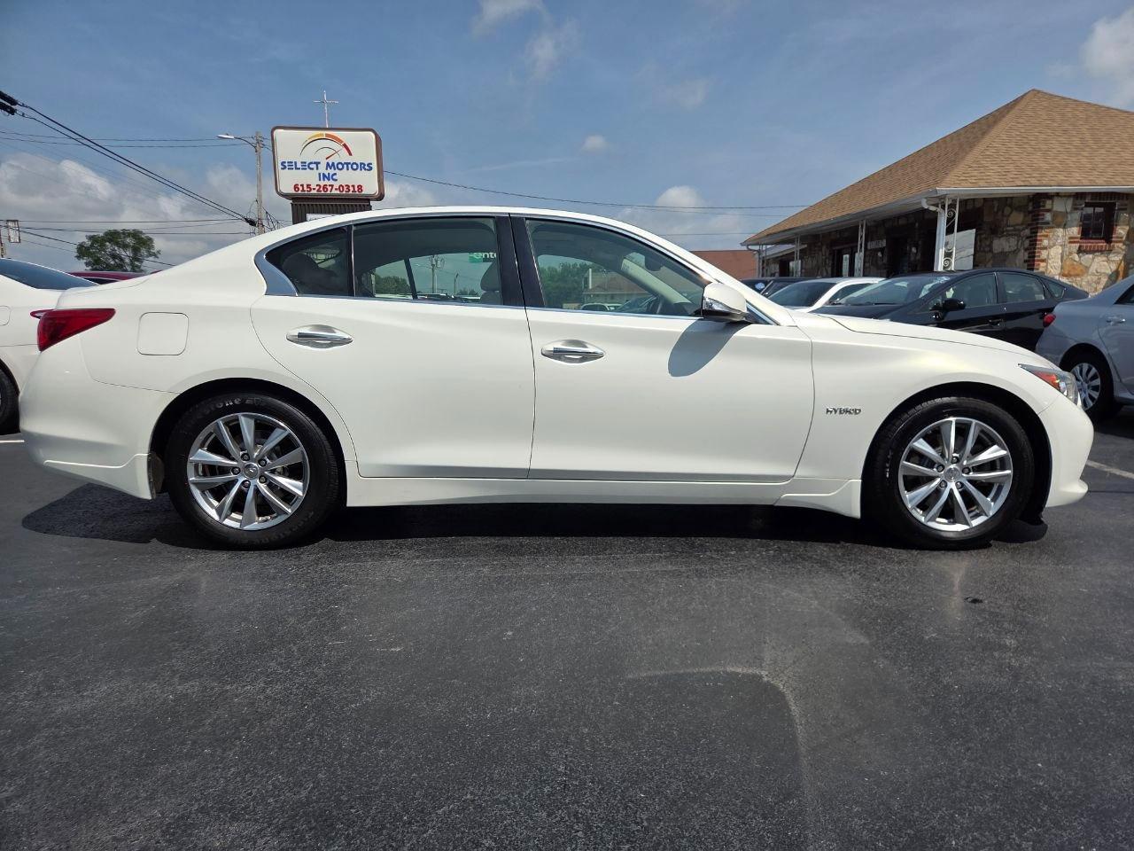 Infiniti Q50 Premium AWD 2014