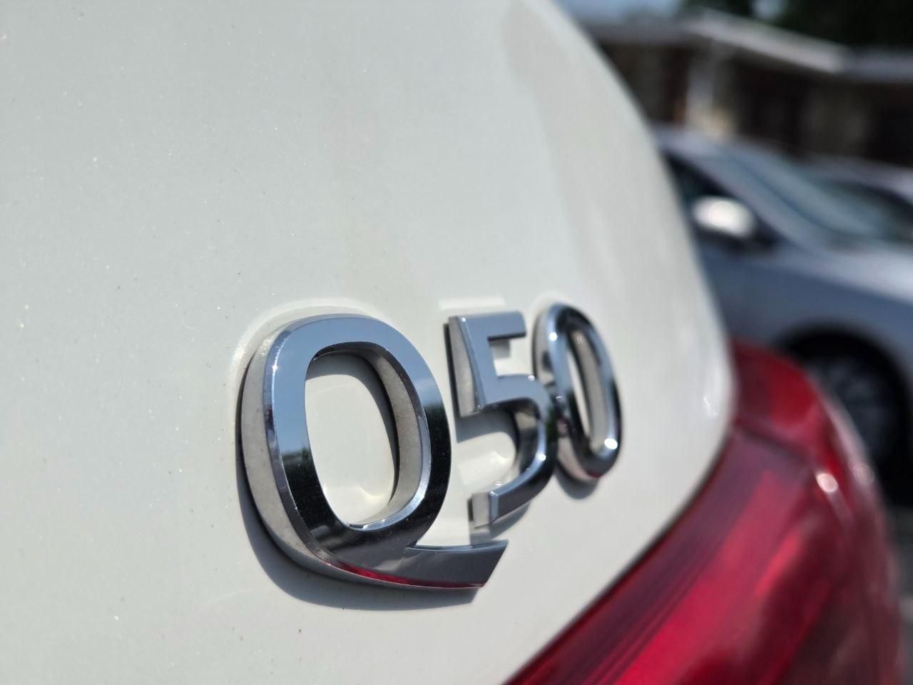 Infiniti Q50 Premium AWD 2014