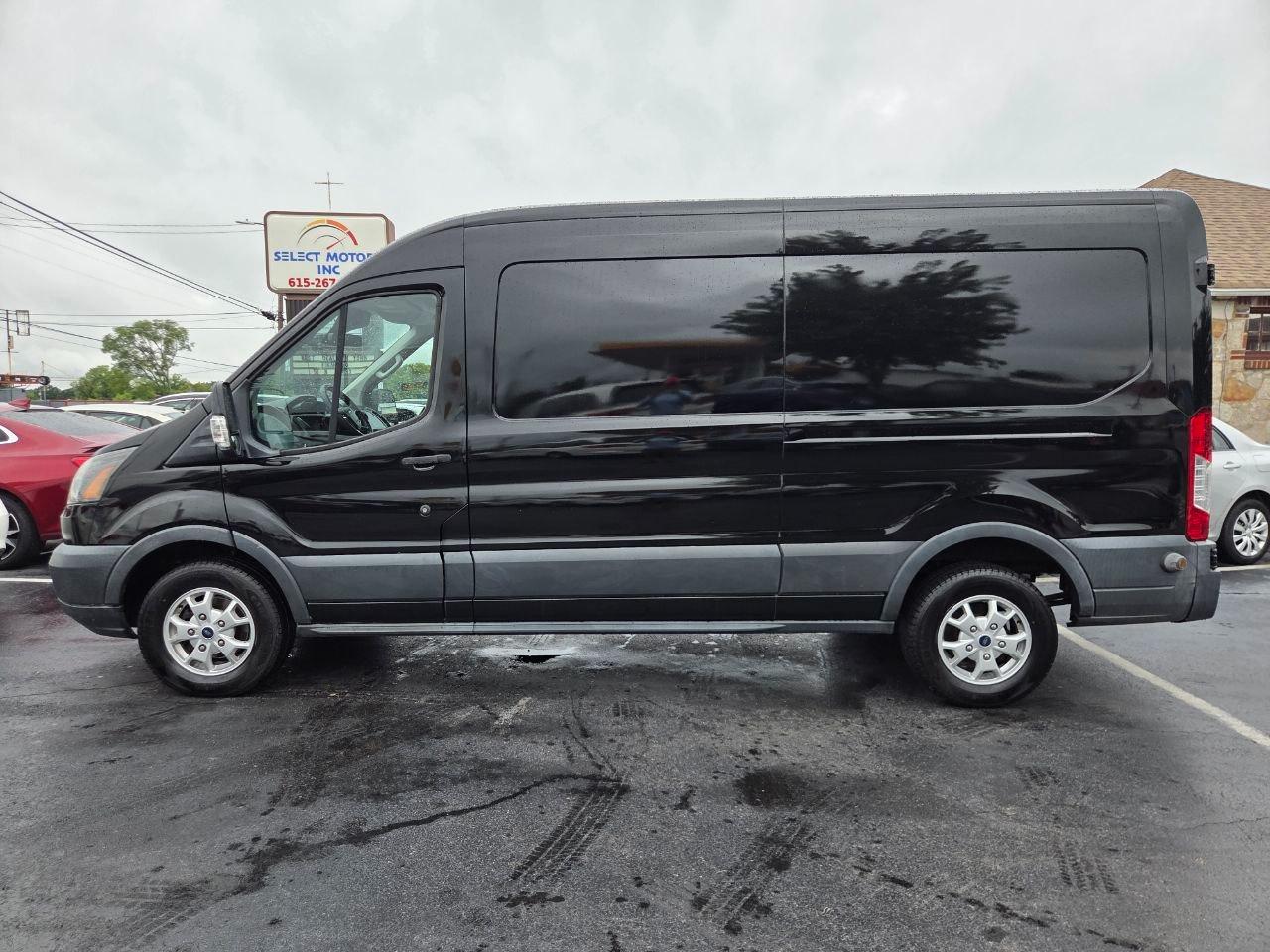 Ford Transit 250 Van Med. Roof w/Sliding Pass. 148-in. WB 2015
