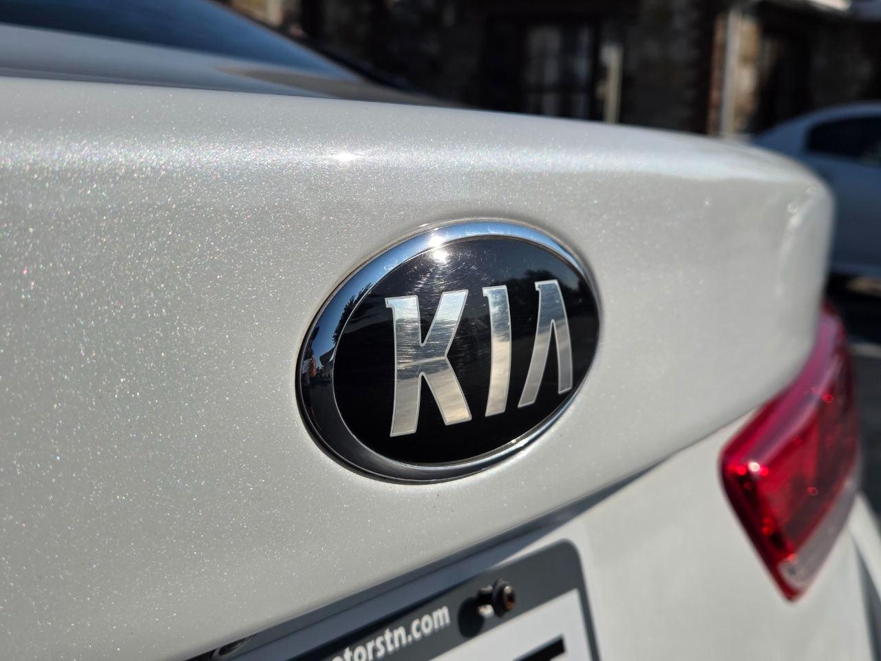 Kia Optima LX 2020
