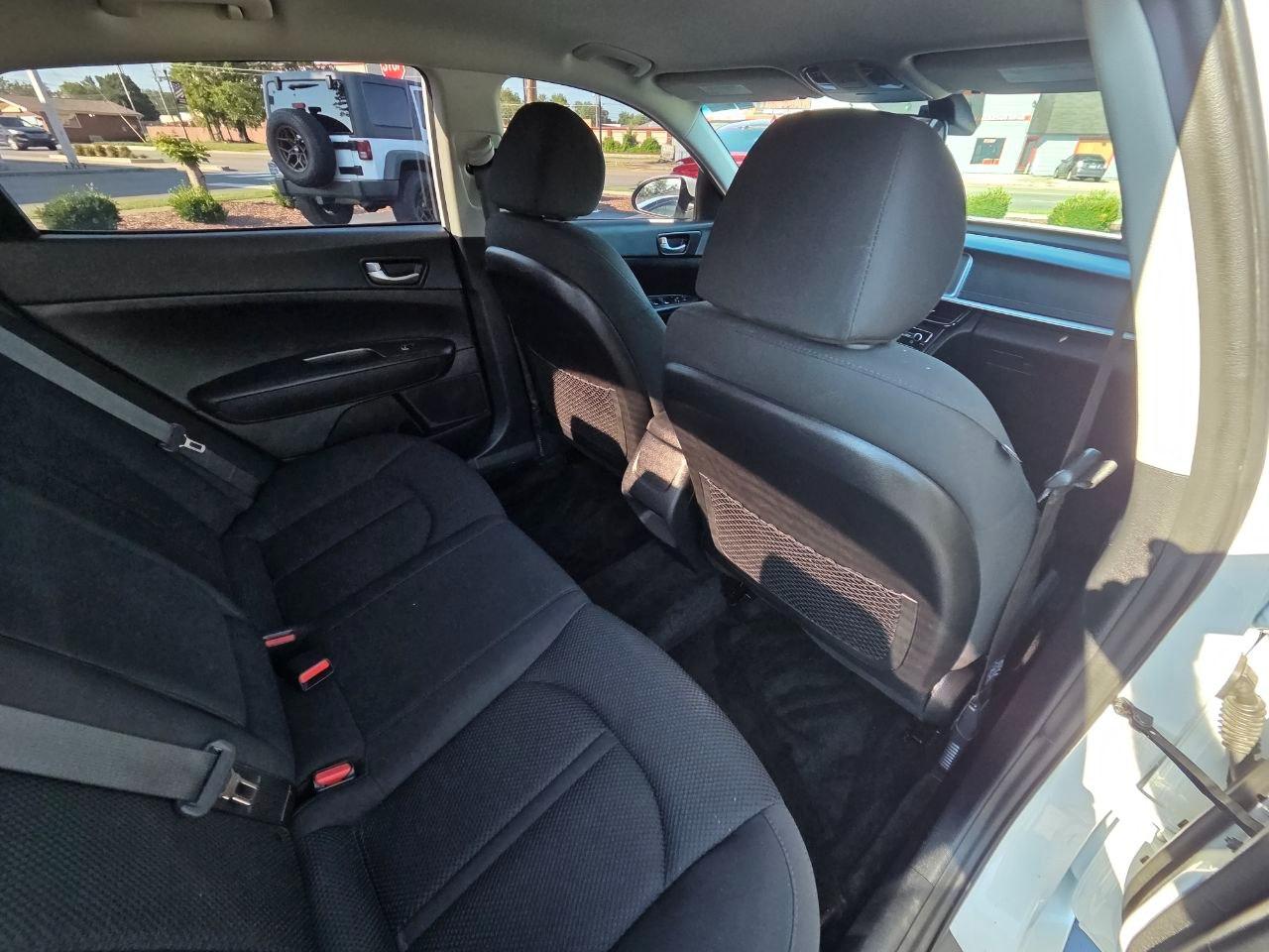 Kia Optima LX 2020