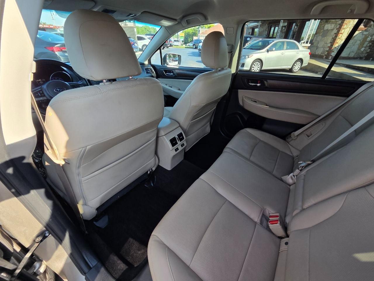 Subaru Outback 2.5i Limited 2015