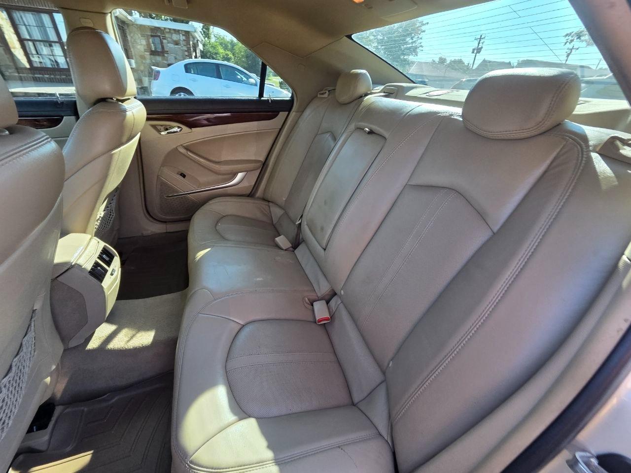 Cadillac CTS Luxury 2013