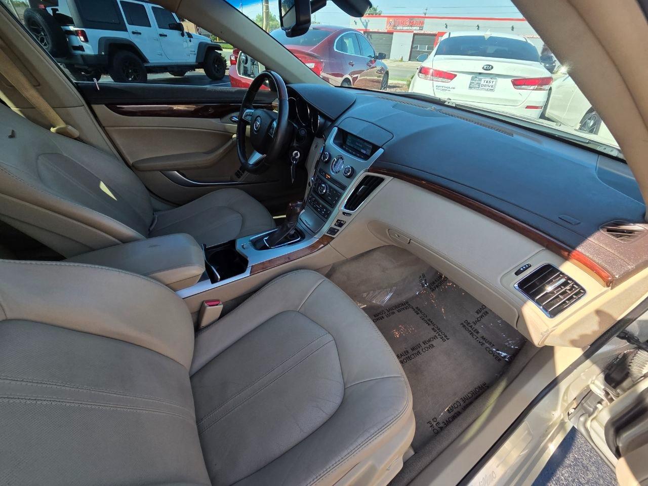 Cadillac CTS Luxury 2013